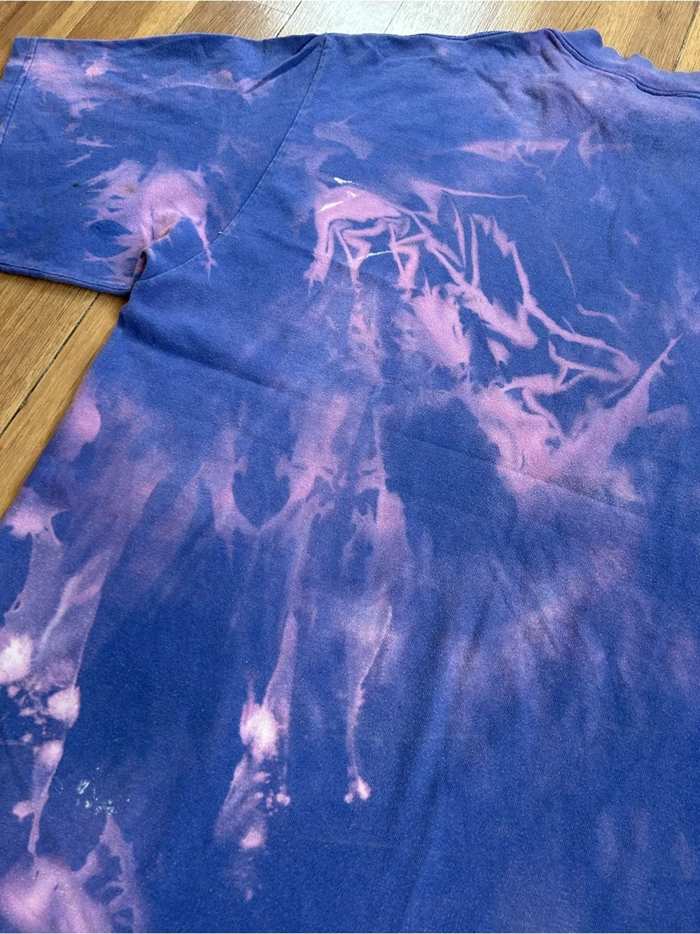 Vtg 90s blue/ pink faded Nike blank tee with embroidered logo made in USA XL